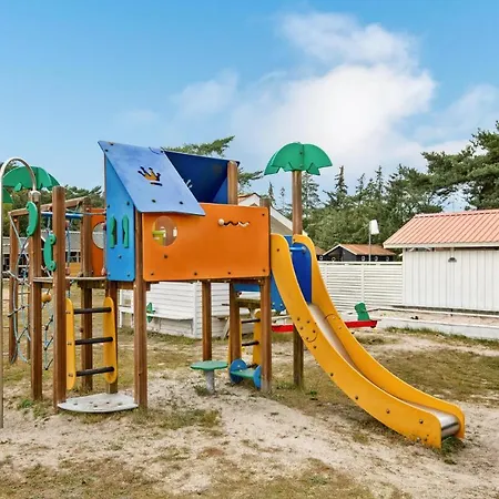 2 Bedroom Lovely In Prázdninový dům Neksø