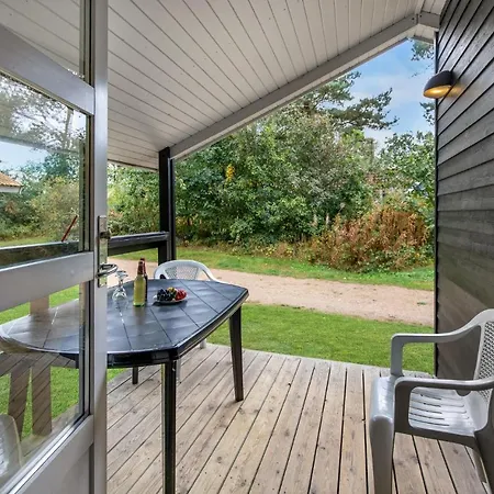 2 Bedroom Lovely In Prázdninový dům *